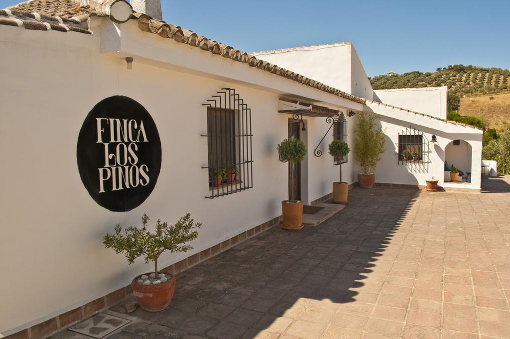 Отель Finca Los Pinos Villanueva del Rosario Экстерьер фото